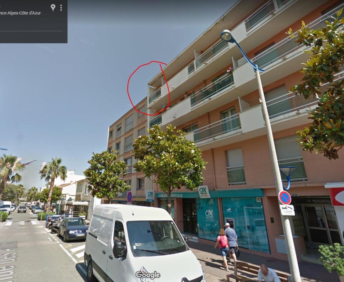 Appartement studio au cœur du Golf de Saint-Tropez Cavalaire-sur-Mer Extérieur photo